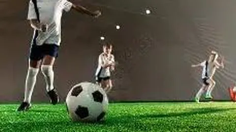 “2025年选秀大会预热：弗拉格能否荣登状元之位？”